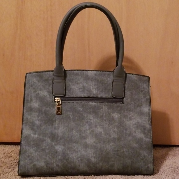 Purse - Picture 2 of 8